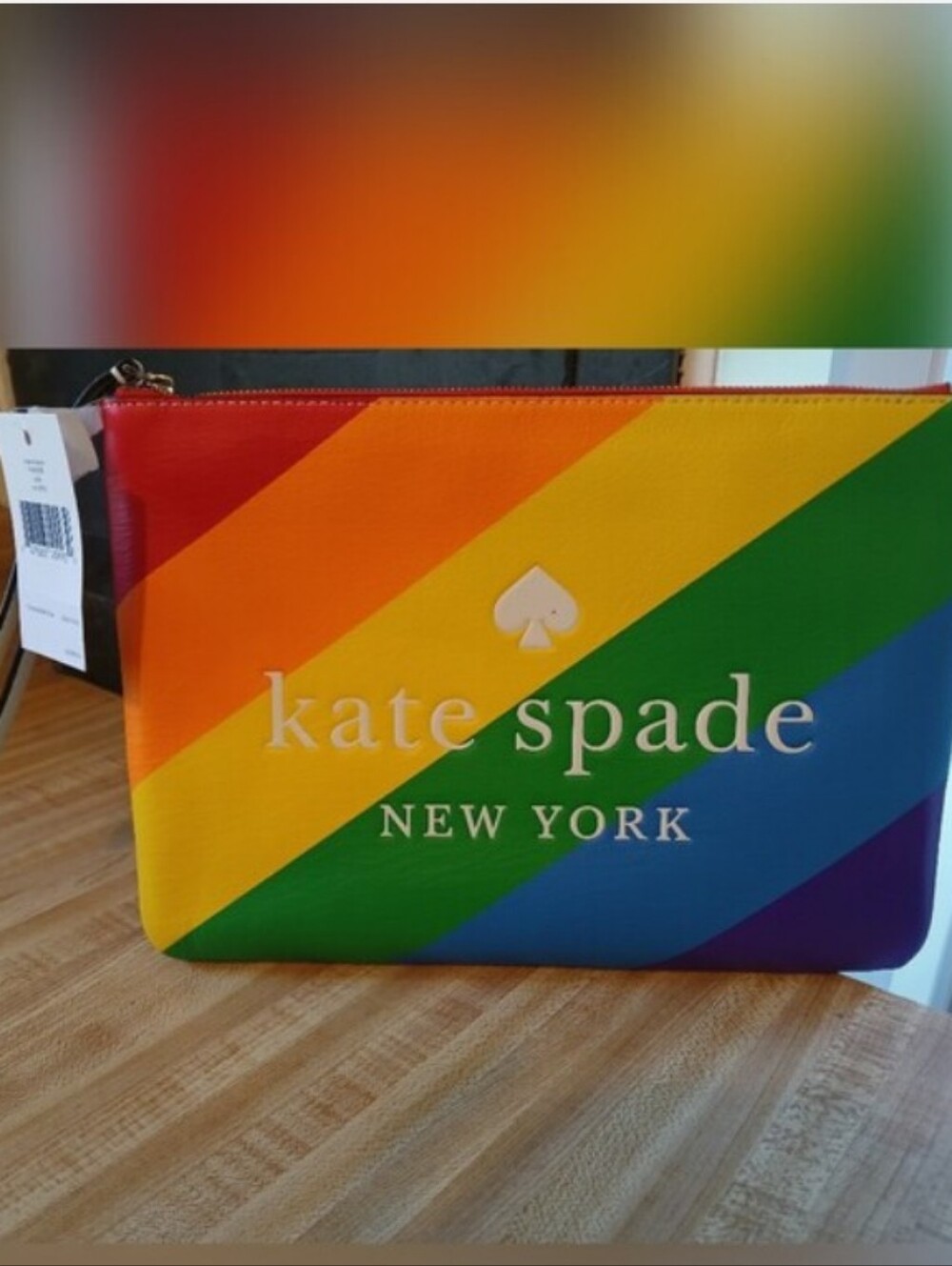 Kate Spade- Rainbow 🌈 Large Zip Clutch - Picture 6 of 10
